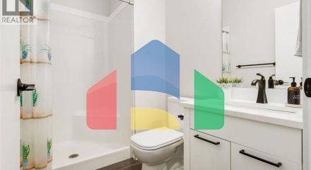 Residential - Townhouse - Calgary, Canada - Canada