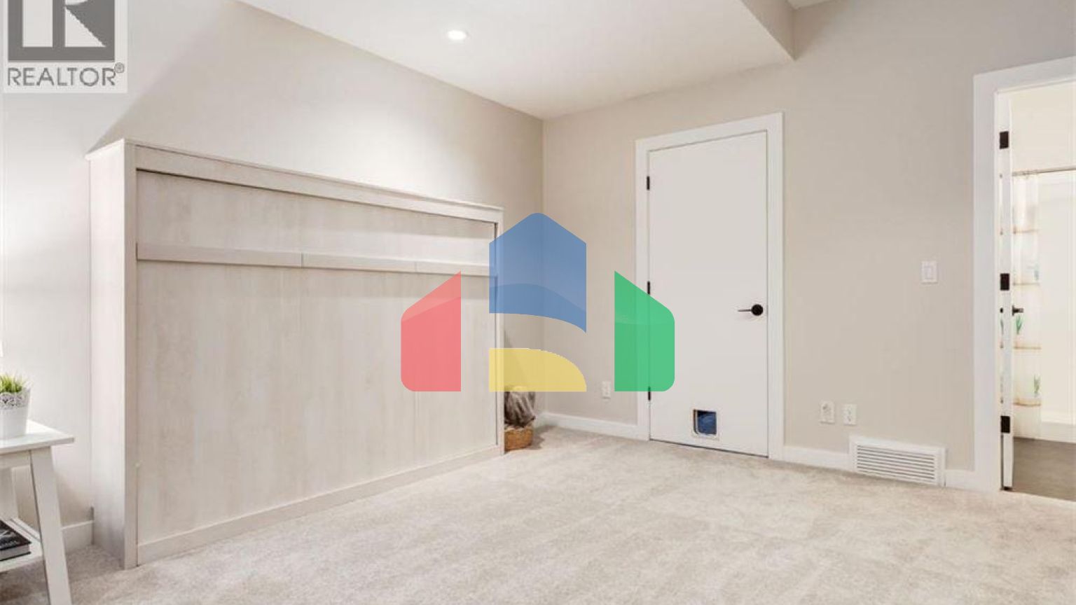 Residential - Townhouse - Calgary, Canada - Canada