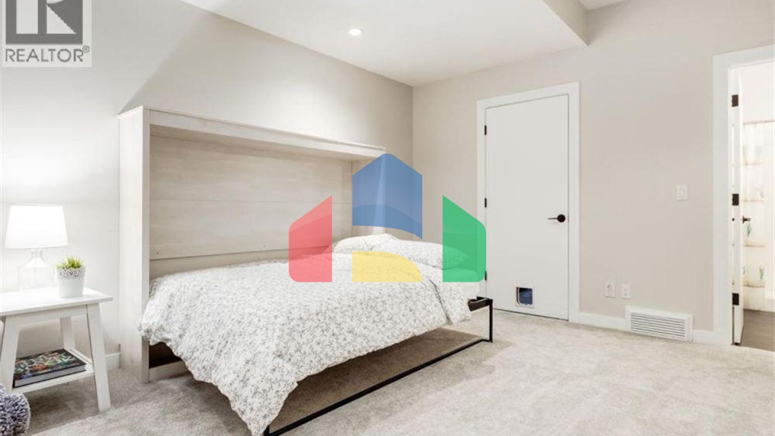 Residential - Townhouse - Calgary, Canada - Canada