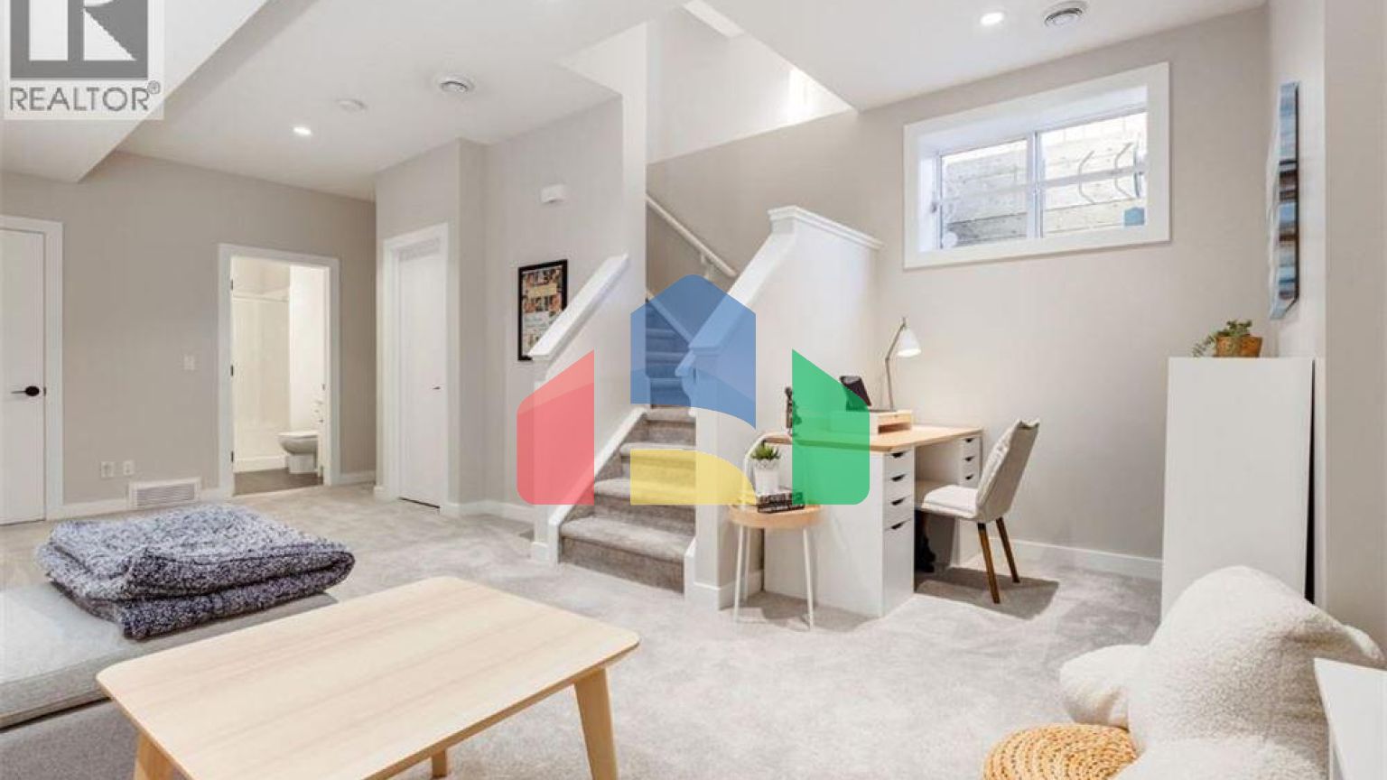 Residential - Townhouse - Calgary, Canada - Canada