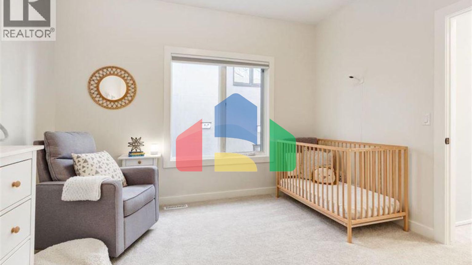 Residential - Townhouse - Calgary, Canada - Canada