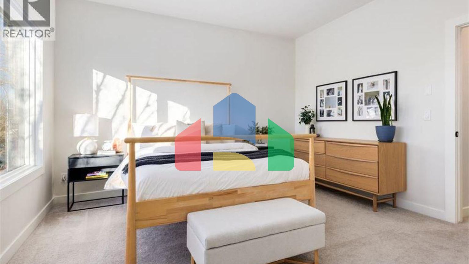 Residential - Townhouse - Calgary, Canada - Canada