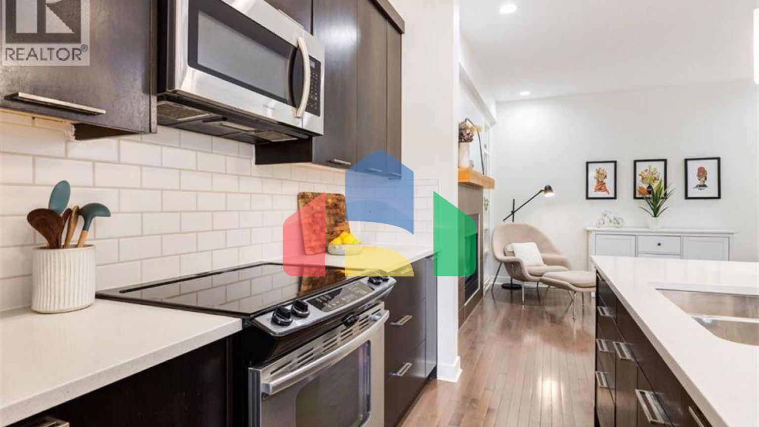 Residential - Townhouse - Calgary, Canada - Canada