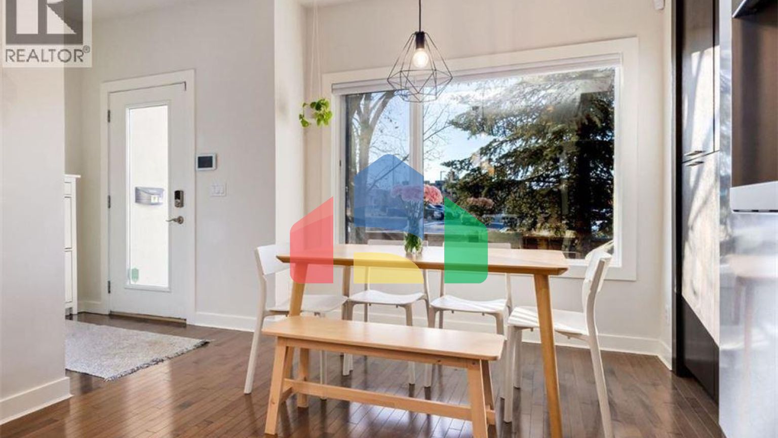 Residential - Townhouse - Calgary, Canada - Canada