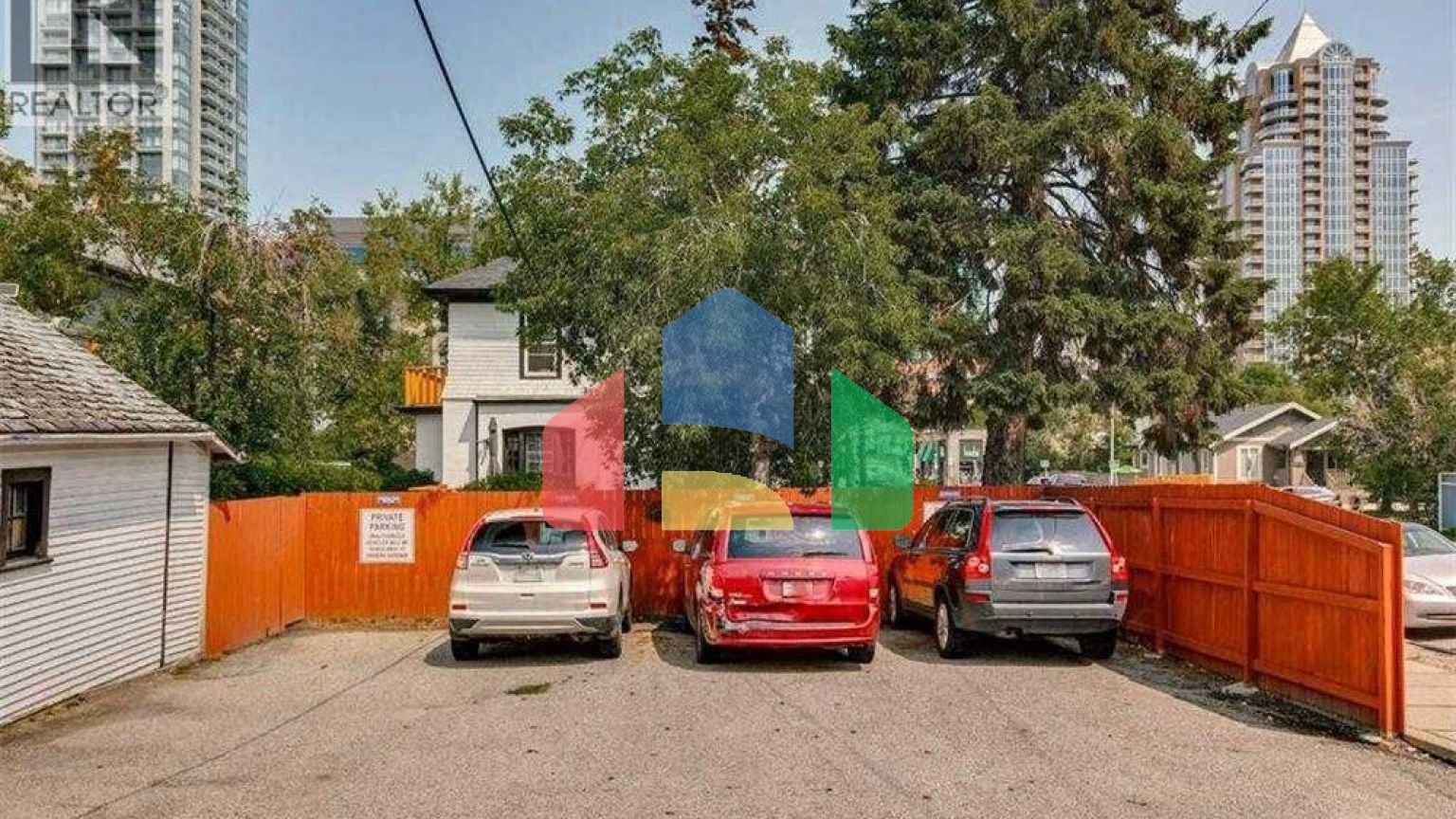Residential - Townhouse - Calgary, Canada - Canada