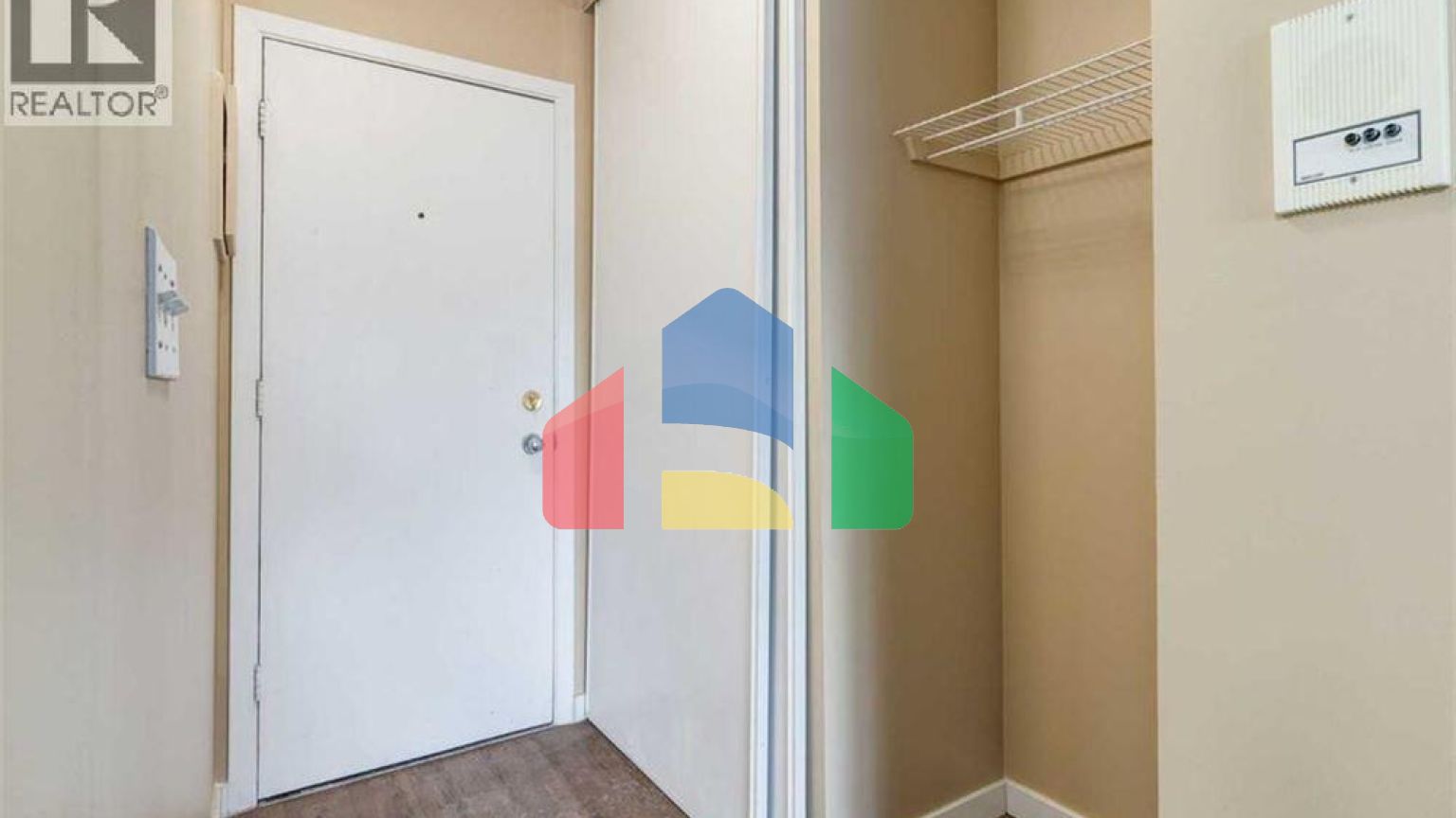 Residential - Condo/Apartment - Calgary, Canada - Canada