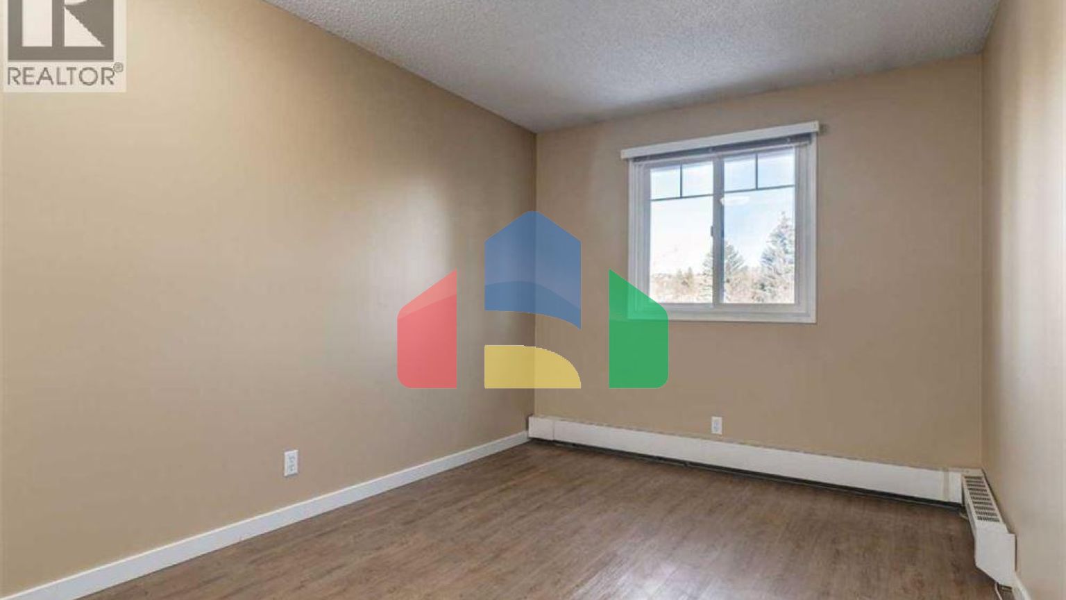 Residential - Condo/Apartment - Calgary, Canada - Canada