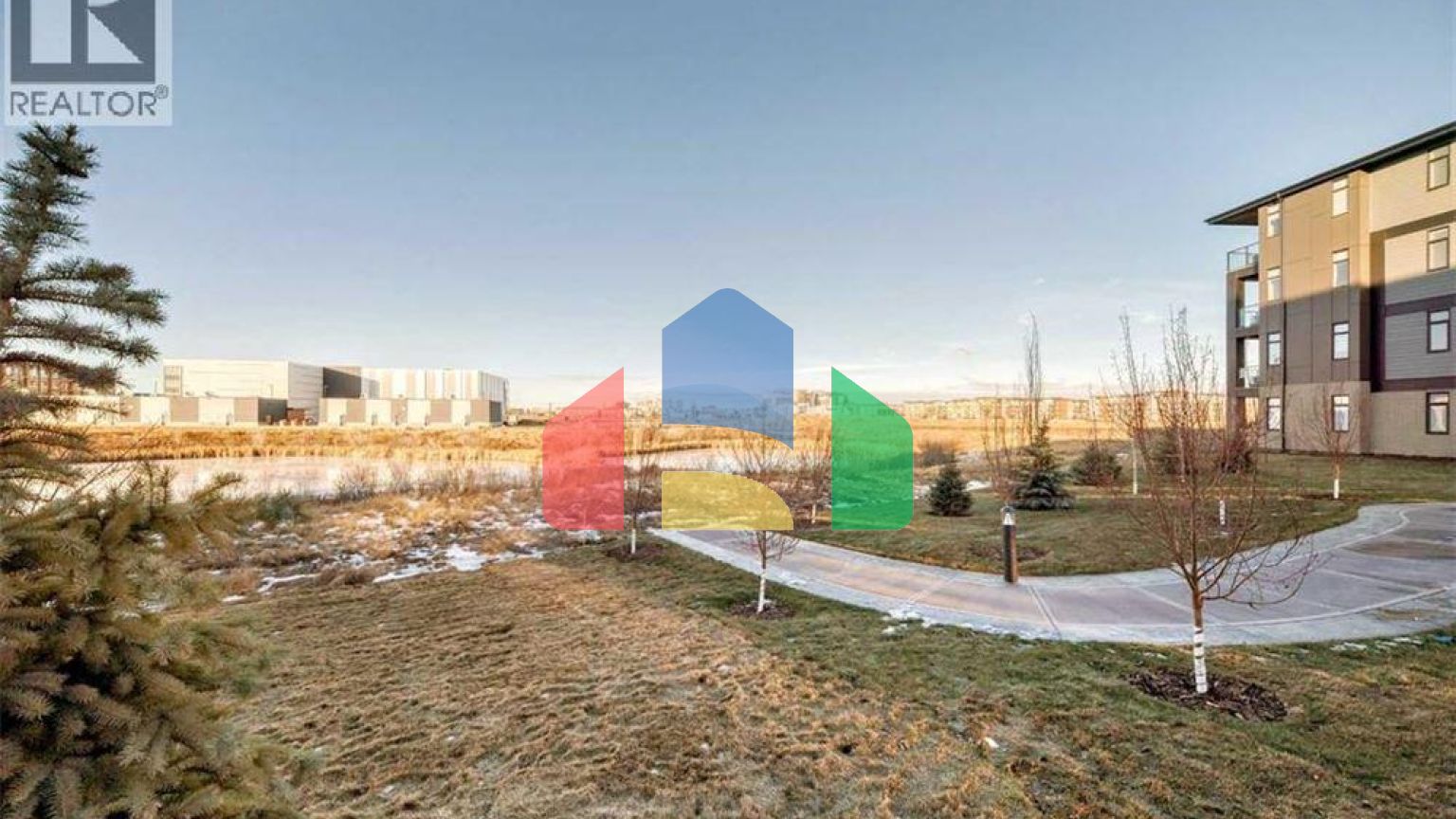 Residential - Single Family Home - Calgary, Canada - Canada