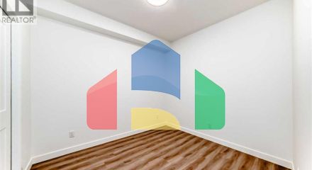 Residential - Single Family Home - Calgary, Canada - Canada