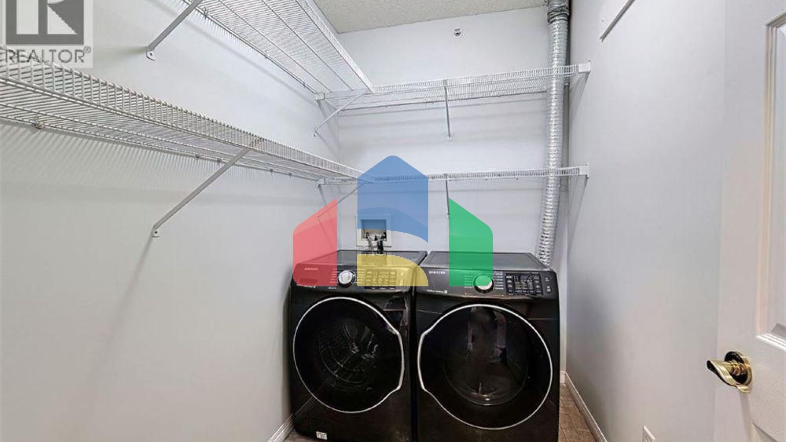 Residential - Condo/Apartment - Calgary, Canada - Canada