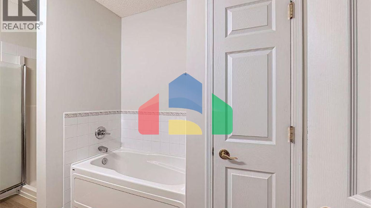 Residential - Condo/Apartment - Calgary, Canada - Canada