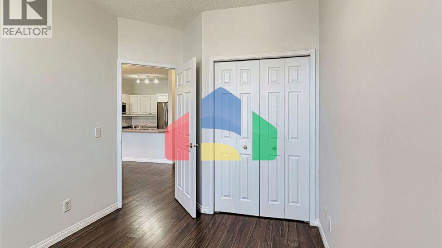 Residential - Condo/Apartment - Calgary, Canada - Canada