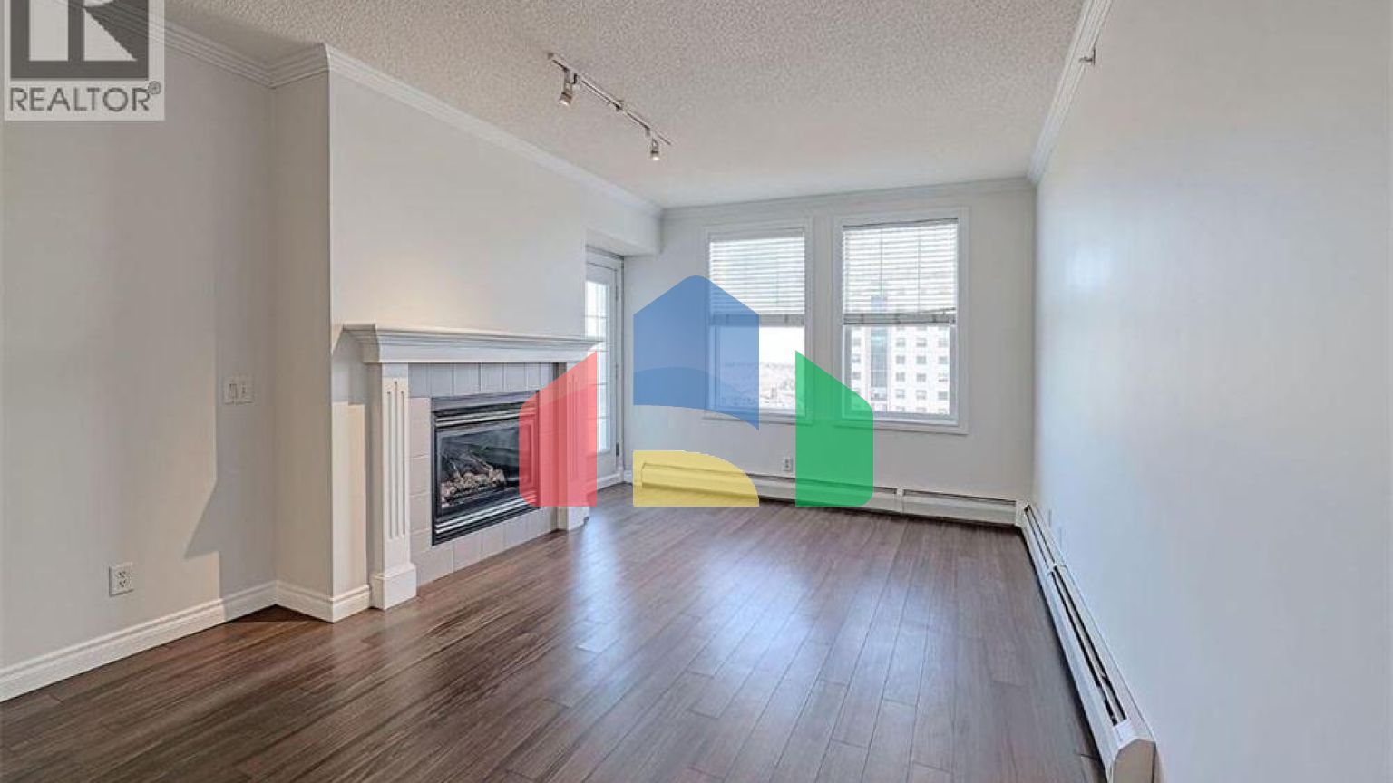 Residential - Condo/Apartment - Calgary, Canada - Canada