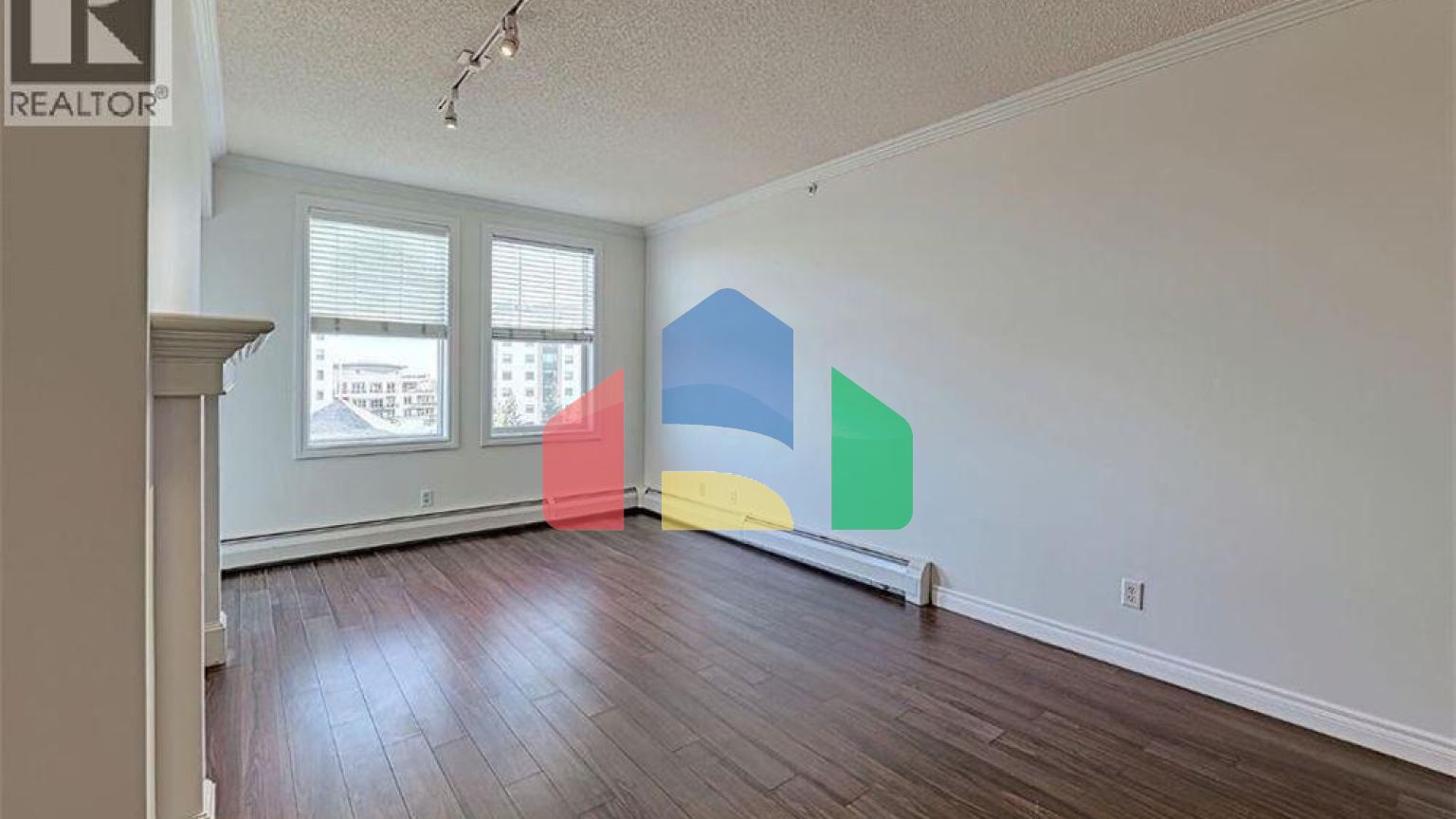 Residential - Condo/Apartment - Calgary, Canada - Canada