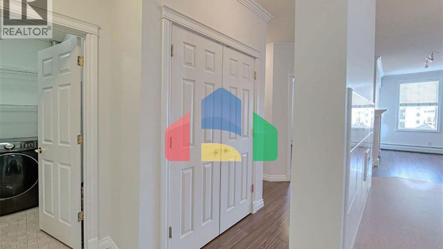 Residential - Condo/Apartment - Calgary, Canada - Canada