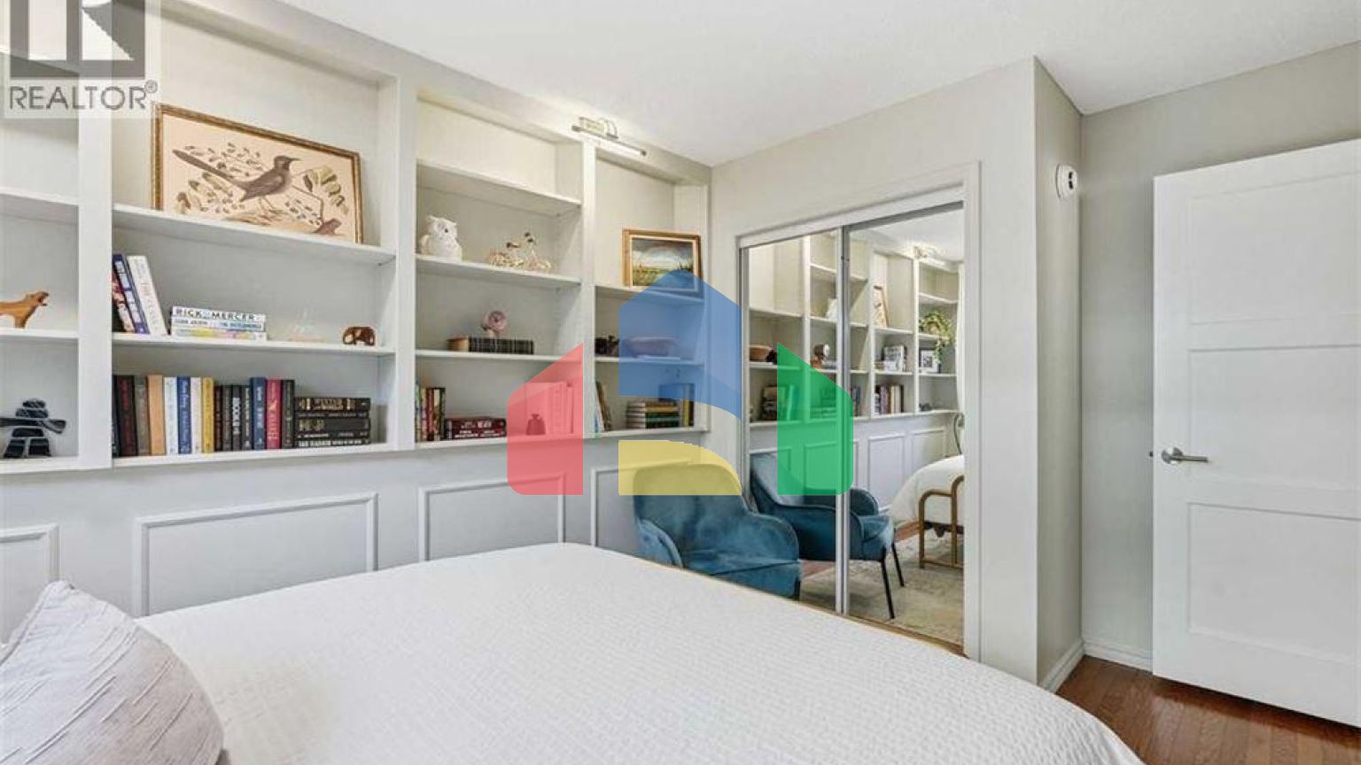 Residential - Single Family Home - Calgary, Canada - Canada