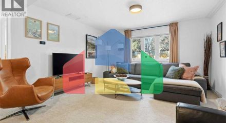 Residential - Single Family Home - Calgary, Canada - Canada