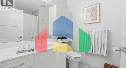 Residential - Single Family Home - Calgary, Canada - Canada