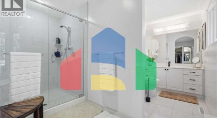 Residential - Single Family Home - Calgary, Canada - Canada