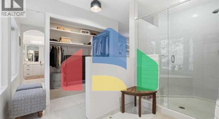 Residential - Single Family Home - Calgary, Canada - Canada