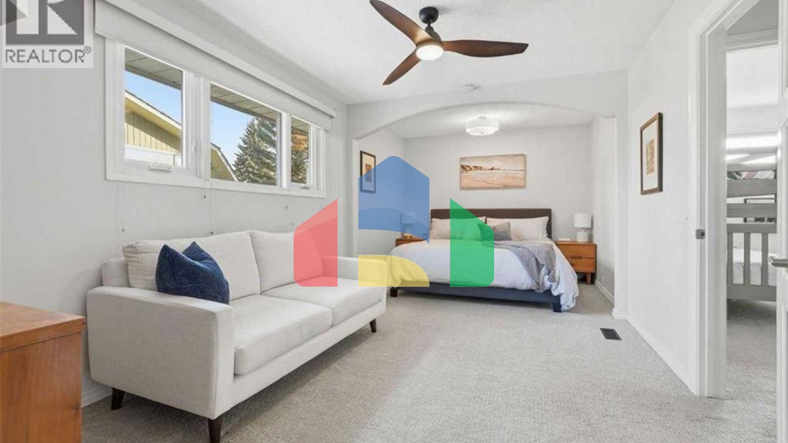 Residential - Single Family Home - Calgary, Canada - Canada