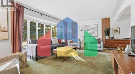 Residential - Single Family Home - Calgary, Canada - Canada