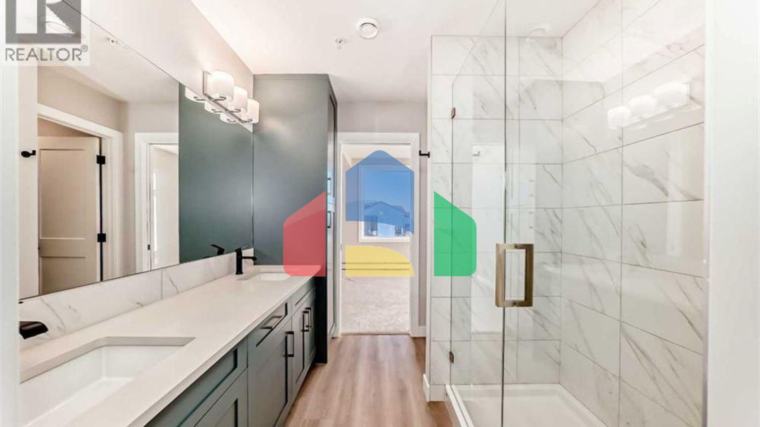 Residential - Single Family Home - Calgary, Canada - Canada