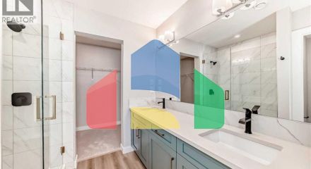 Residential - Single Family Home - Calgary, Canada - Canada