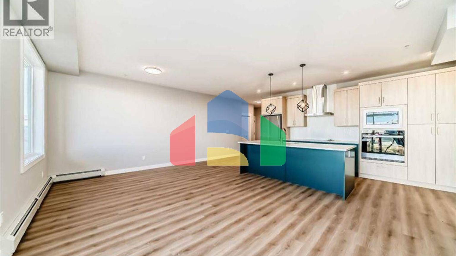 Residential - Single Family Home - Calgary, Canada - Canada