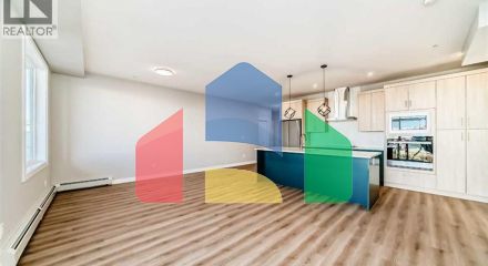 Residential - Single Family Home - Calgary, Canada - Canada