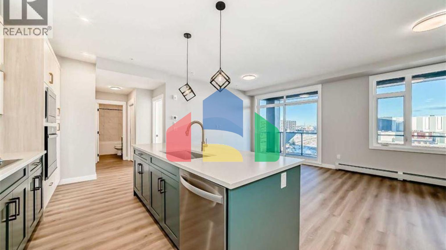 Residential - Single Family Home - Calgary, Canada - Canada