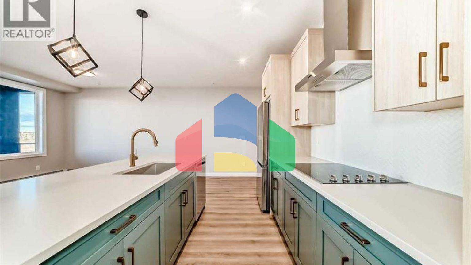 Residential - Single Family Home - Calgary, Canada - Canada