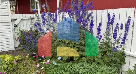 Residential - Single Family Home - Calgary, Canada - Canada