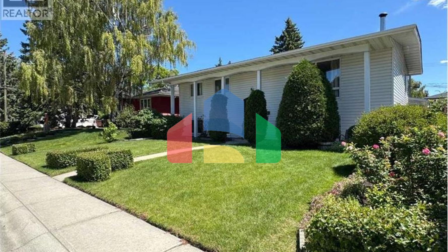 Residential - Single Family Home - Calgary, Canada - Canada