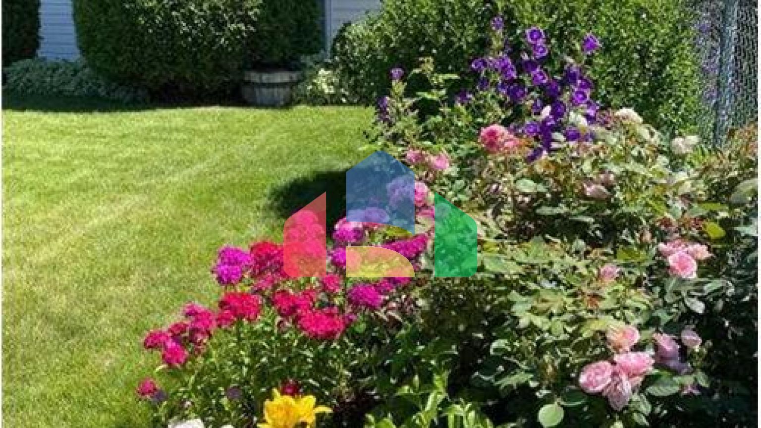 Residential - Single Family Home - Calgary, Canada - Canada