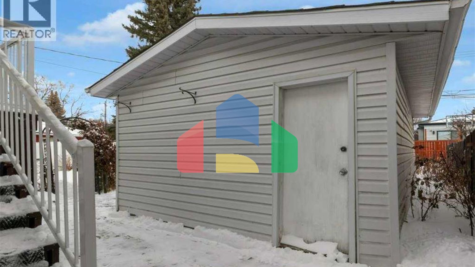 Residential - Single Family Home - Calgary, Canada - Canada