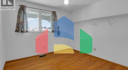 Residential - Single Family Home - Calgary, Canada - Canada