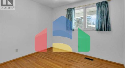 Residential - Single Family Home - Calgary, Canada - Canada