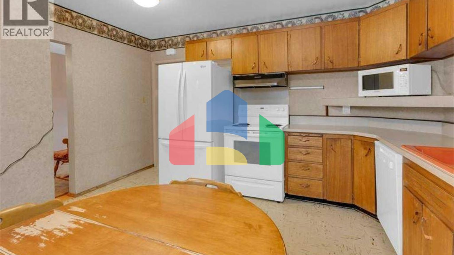 Residential - Single Family Home - Calgary, Canada - Canada