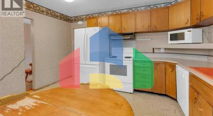 Residential - Single Family Home - Calgary, Canada - Canada