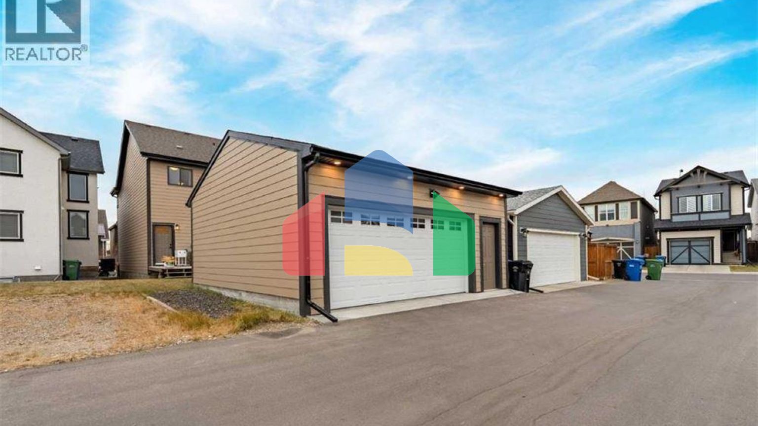 Residential - Single Family Home - Calgary, Canada - Canada