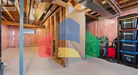 Residential - Single Family Home - Calgary, Canada - Canada