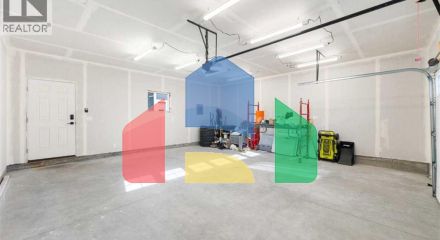 Residential - Single Family Home - Calgary, Canada - Canada