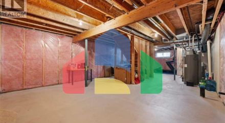 Residential - Single Family Home - Calgary, Canada - Canada