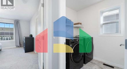 Residential - Single Family Home - Calgary, Canada - Canada