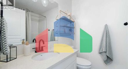 Residential - Single Family Home - Calgary, Canada - Canada