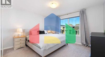 Residential - Single Family Home - Calgary, Canada - Canada