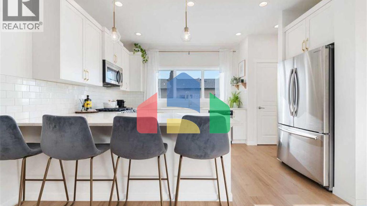 Residential - Single Family Home - Calgary, Canada - Canada