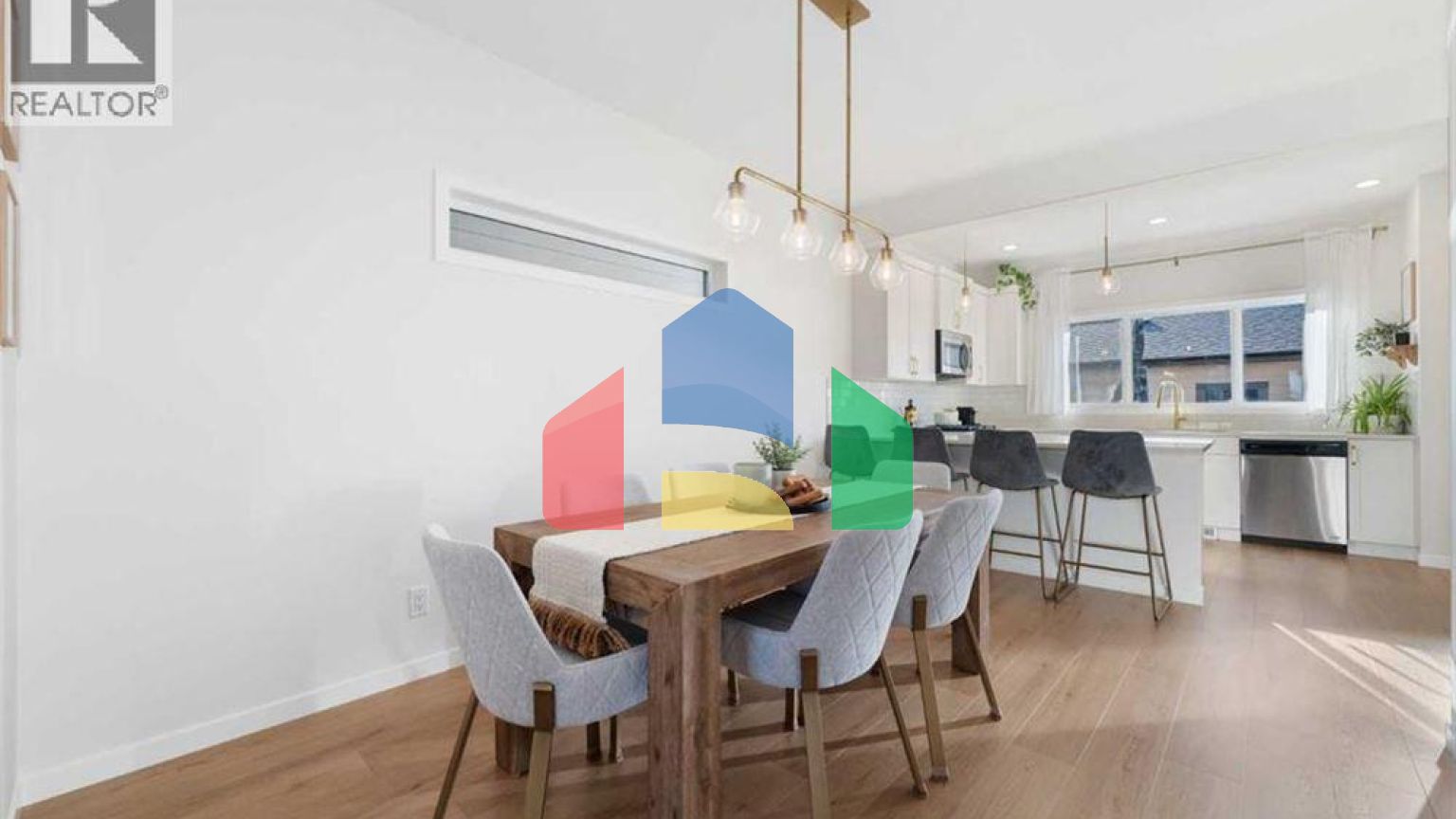 Residential - Single Family Home - Calgary, Canada - Canada