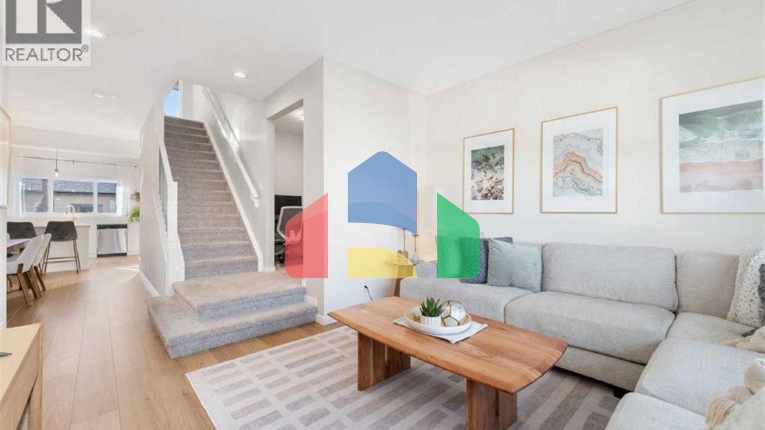 Residential - Single Family Home - Calgary, Canada - Canada